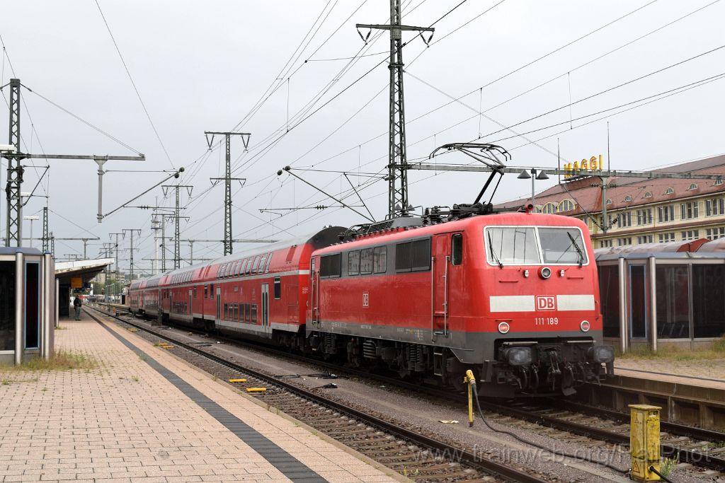 4626-0024-310817.jpg - DBAG 111.189-7 / Singen (Htw) 31.8.2017