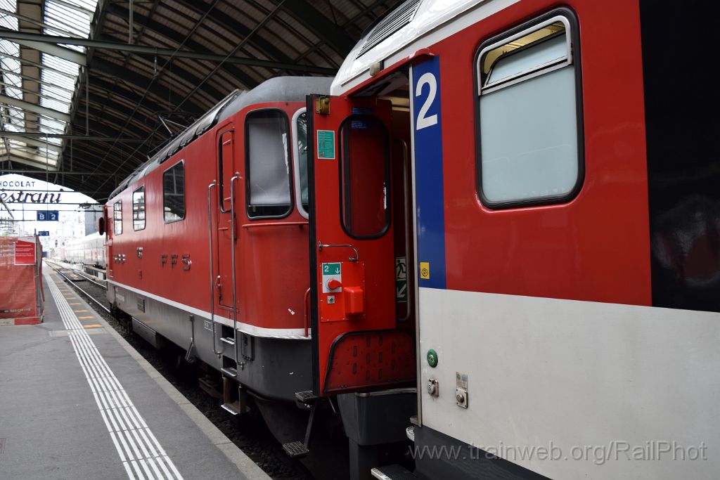 4640-0036-040917.jpg - SBB-CFF Re 4/4" 11132 / St.Gallen HB 4.9.2017