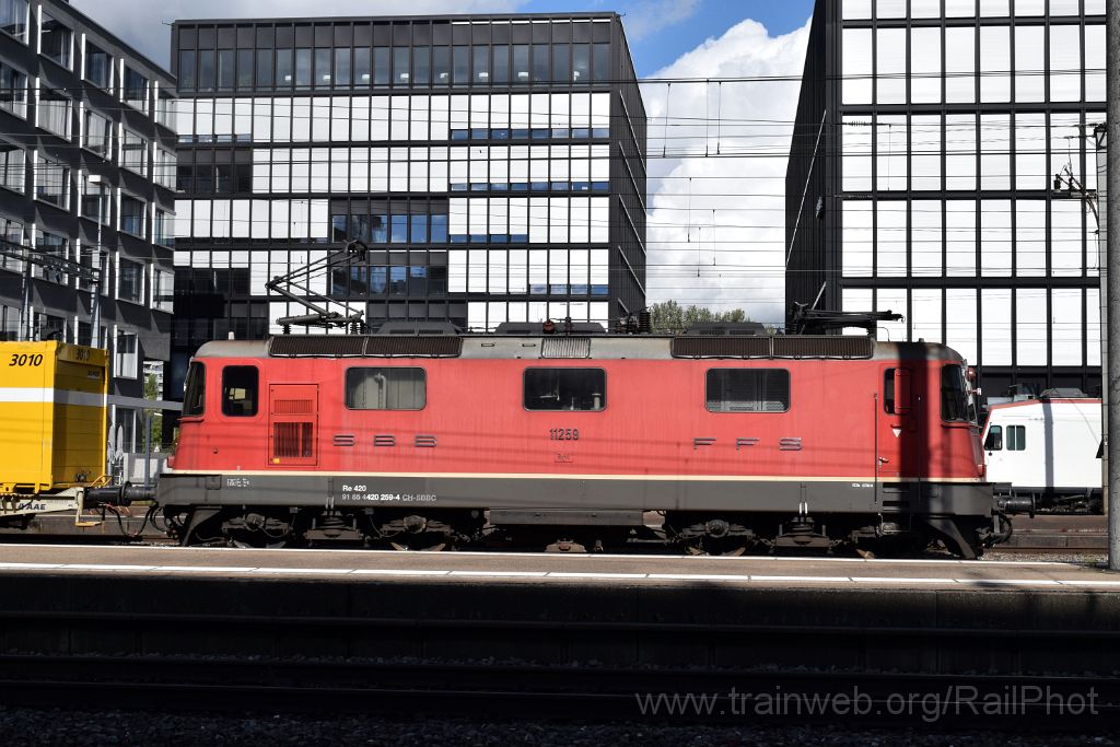 4665-0027-031017.jpg - SBB-CFF Re 4/4" 11259 / Zürich-Altstetten 3.10.2017