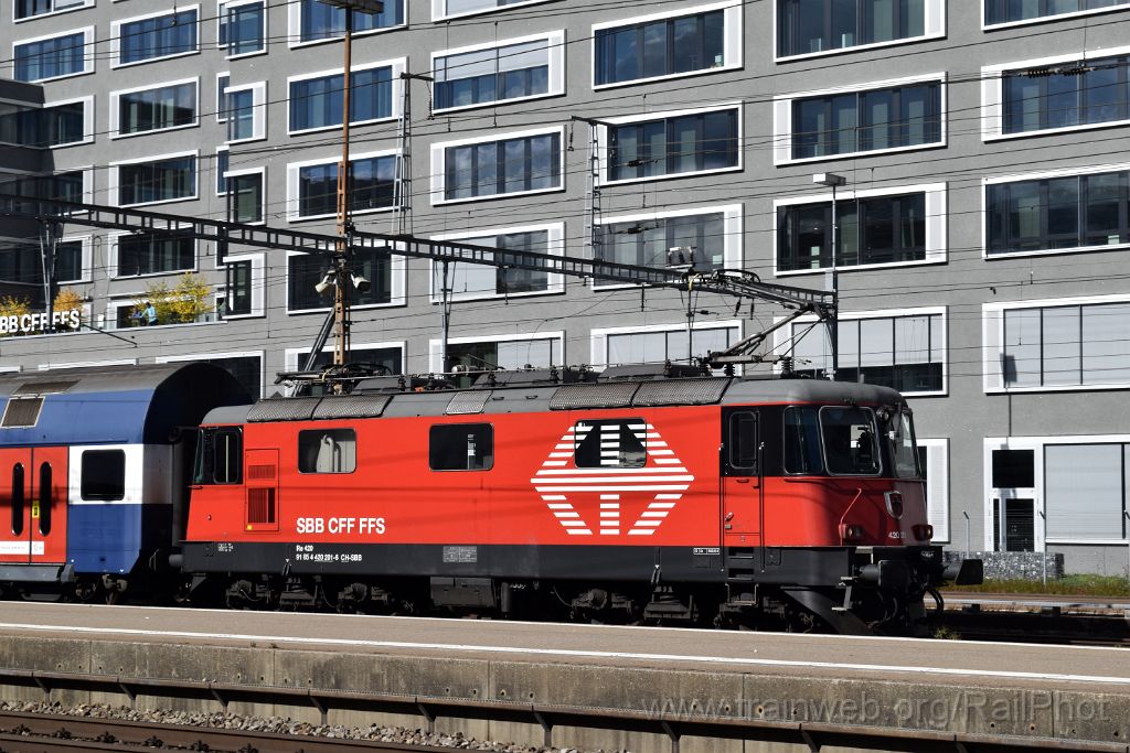4669-0022-031017.jpg - SBB-CFF Re 420.201-6 / Zürich-Altstetten 3.10.2017