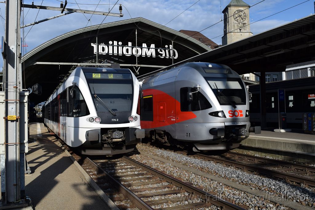 4704-0019-101017.jpg - Thurbo RABe 526.775-2 + SOB RABe 526.063-3 "Alpstein" / St.Gallen HB 10.10.2017