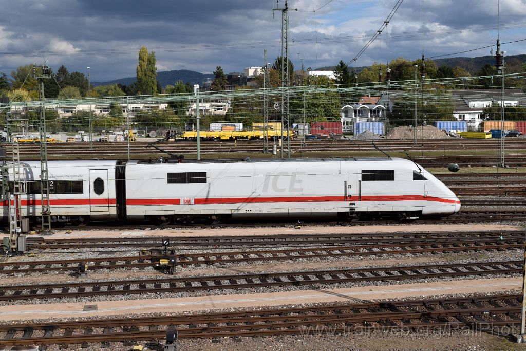 4707-0017-121017.jpg - DBAG ICE 401.056-7 "Heppenheim Bergstrasse" / Basel Badische Bahnhof 12.10.2017