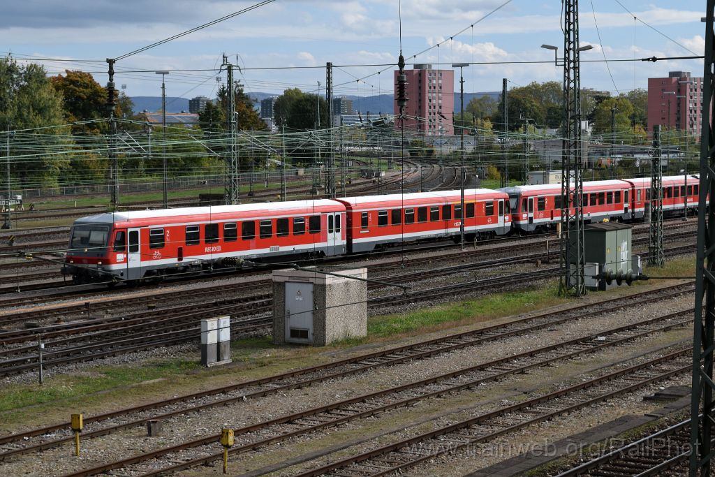4707-0021-121017.jpg - DBAG 628.702 / Basel Badische Bahnhof 12.10.2017