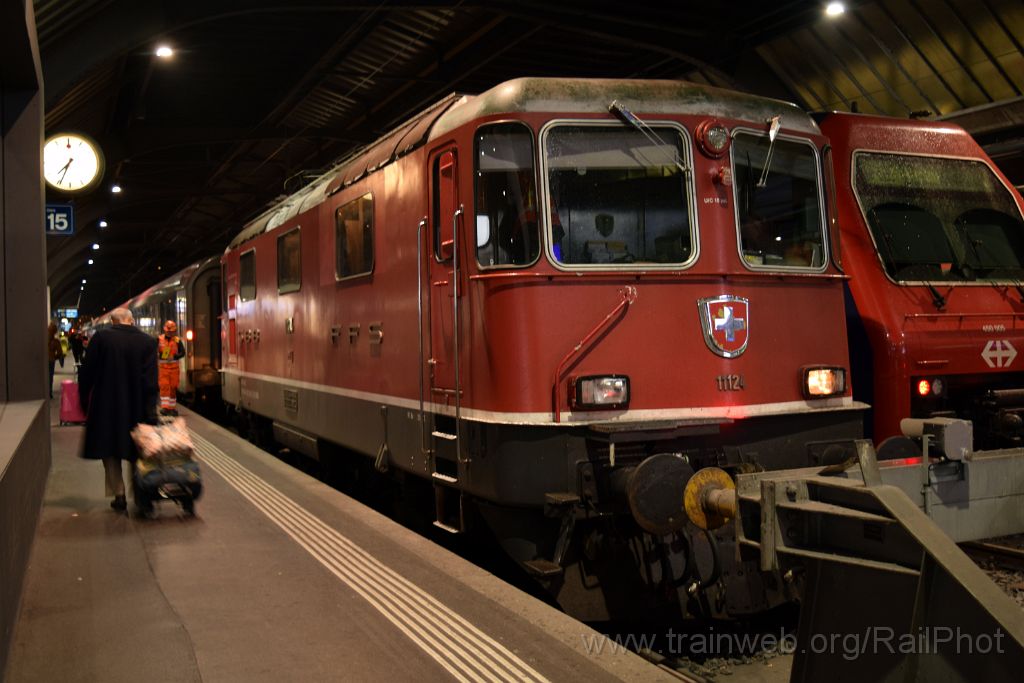 4756-0050-061117.jpg - SBB-CFF Re 4/4" 11124 / Zürich HB 6.11.2017