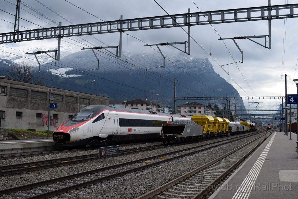4761-0048-071117.jpg - SBB-CFF ETR 610.007 / Altdorf 7.11.2017