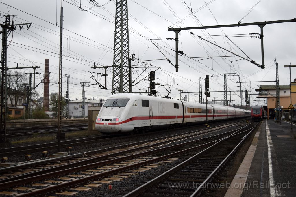 4773-0017-101117.jpg - DBAG ICE 401.005-4 "Offenbach am Main" / Fulda Hbf 10.11.2017