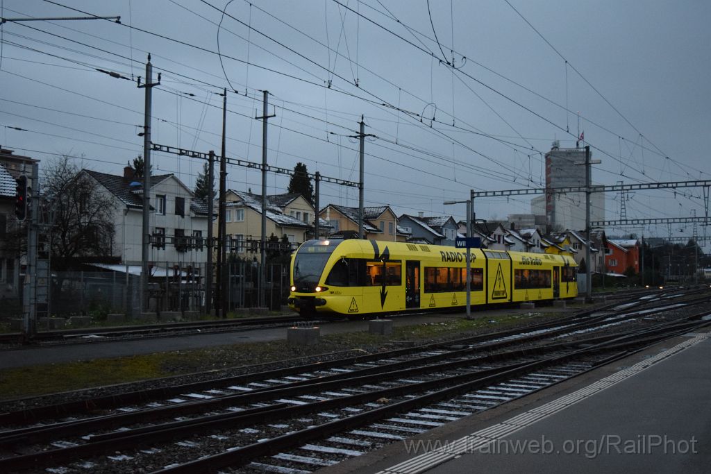 4787-0024-131117.jpg - Thurbo RABe 526.707-5 "Top Blitz" / Wil 13.11.2017