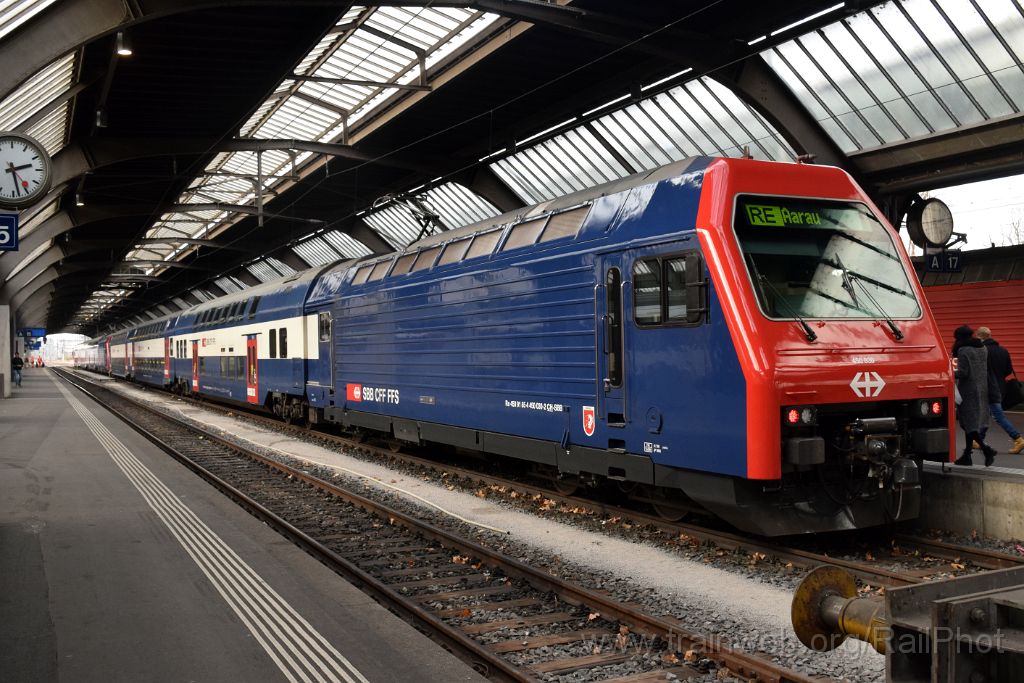 4790-0039-151217.jpg - SBB-CFF Re 450.030-2 "Rümlang" / Zürich HB 15.12.2017