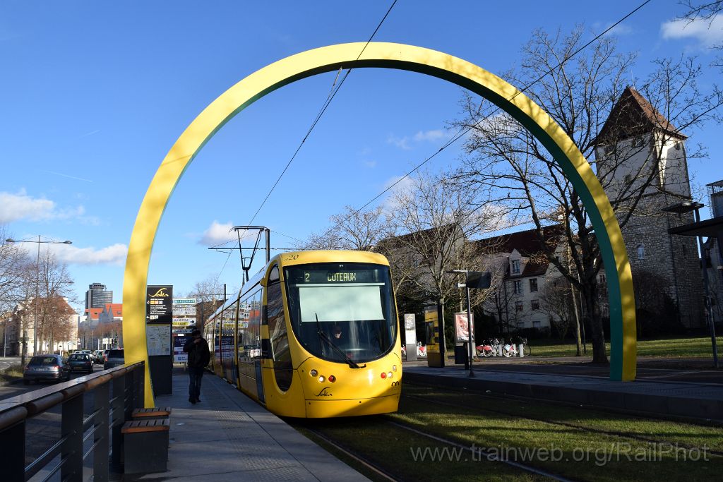 4795-0037-261217.jpg - Soléa Citadis 302 Nr. 2020 "Riedisheim" / Tour Nessel 26.12.2017
