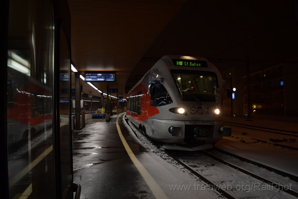 4801-0017-301217.jpg - SOB RABe 526.050-0 "Alvier" / Arth-Goldau 29.12.2017