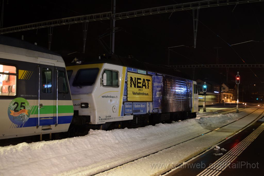 4806-0007-301217.jpg - SOB Re 446.015-0 "NEAT im Verkehrshaus" / Wattwil 30.12.2017