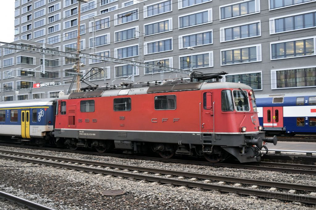 4807-0039-030118.jpg - SBB-CFF Re 4/4" 11191 / Zürich-Altstetten 3.1.2018