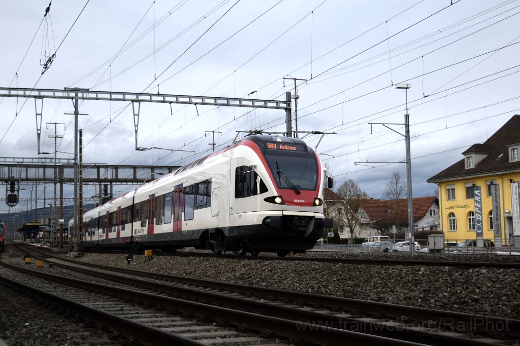 4816-0029-050118.jpg - SBB-CFF RABe 523.046 / Lenzburg 5.1.2018