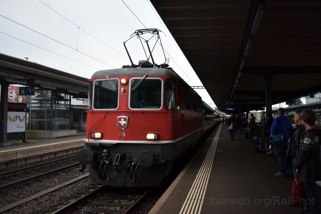 4825-0013-060118.jpg - SBB-CFF Re 4/4" 11135 / Wil 6.1.2018
