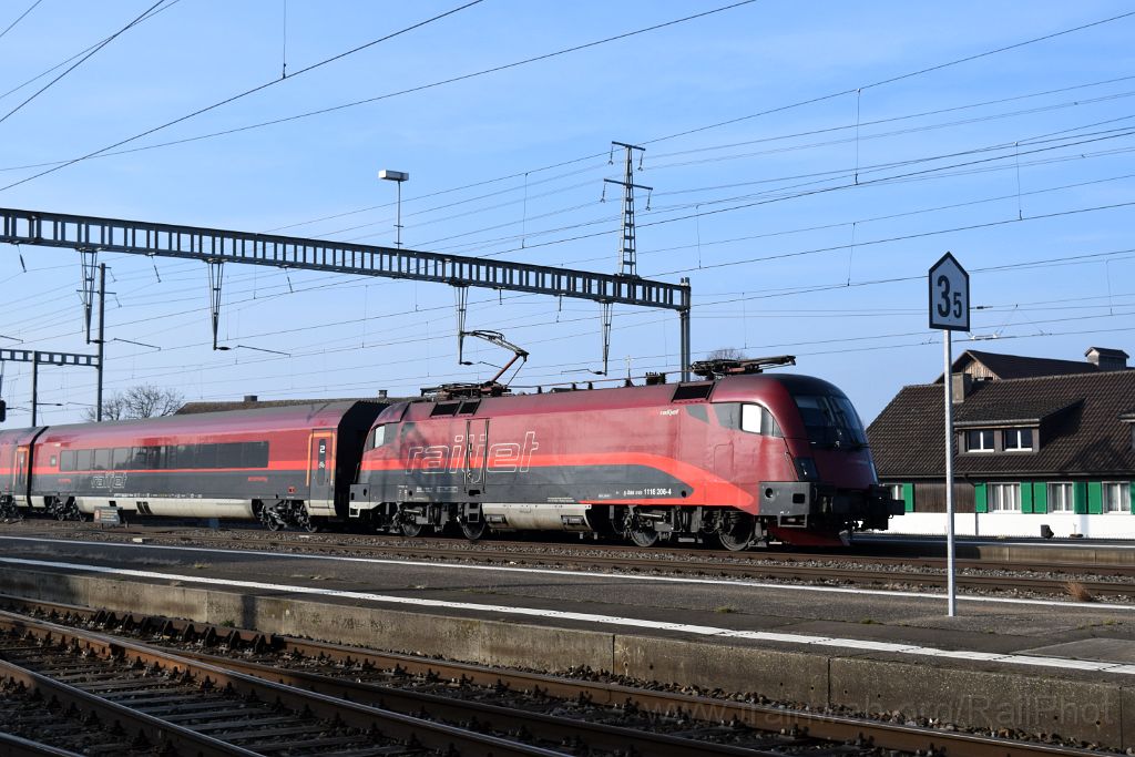 4837-0042-060218.jpg - ÖBB 1116.206 / Pfäffikon SZ 6.2.2018