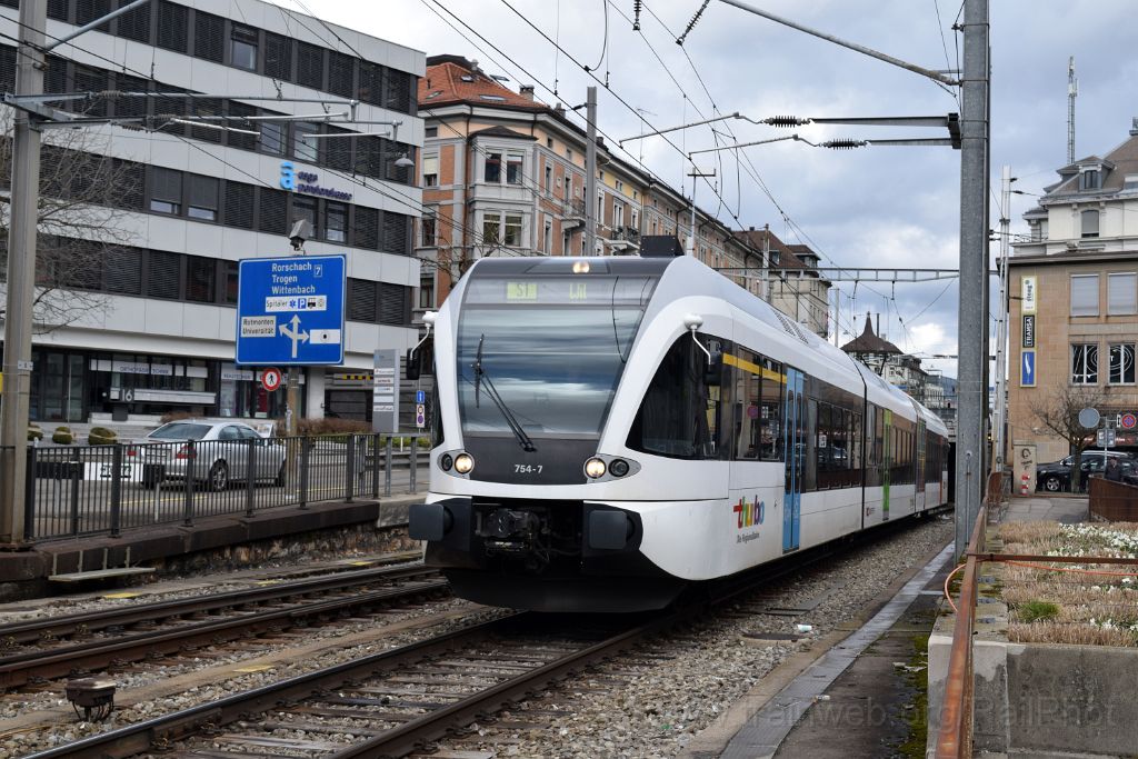 4867-0033-120318.jpg - Thurbo RABe 526.754-7 / St.Gallen HB 12.3.2018