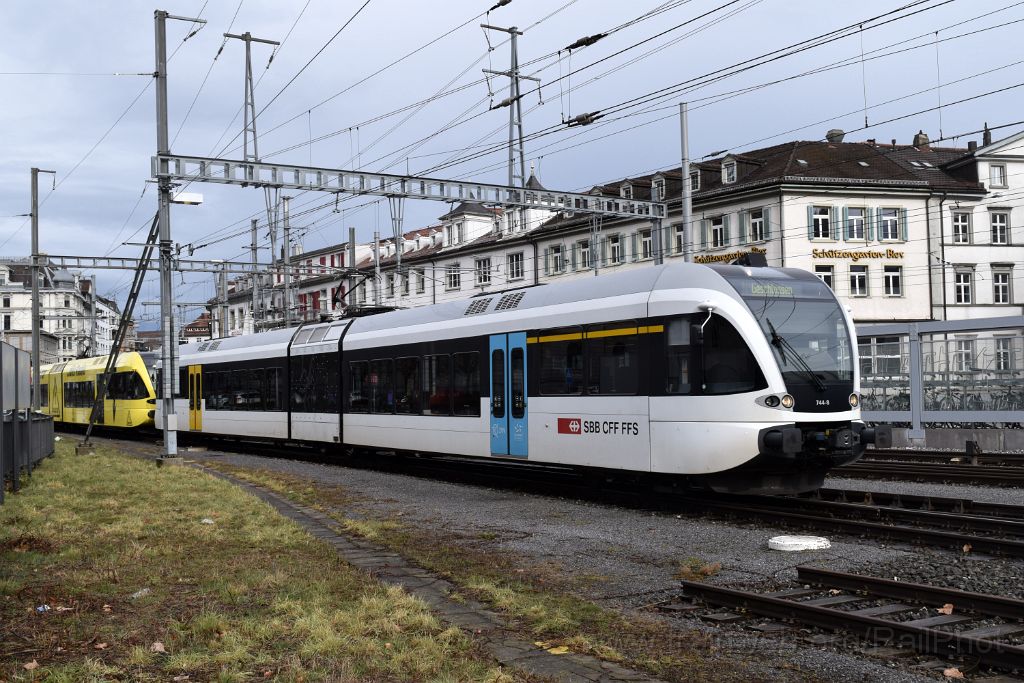 4870-0013-120318.jpg - Thurbo RABe 526.744-8 + RABe 526.707-5 "Top Blitz" / St.Gallen HB 12.3.2018