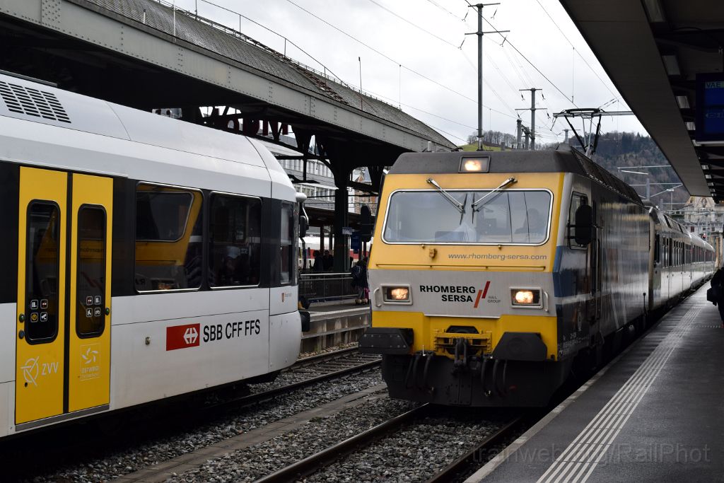 4871-0001-120318.jpg - SOB Re 456.093-4 "St.Gallen" + Thurbo RABe 526.726-5 "Rorschach / Rorschacherberg" / St.Gallen HB 12.3.2018