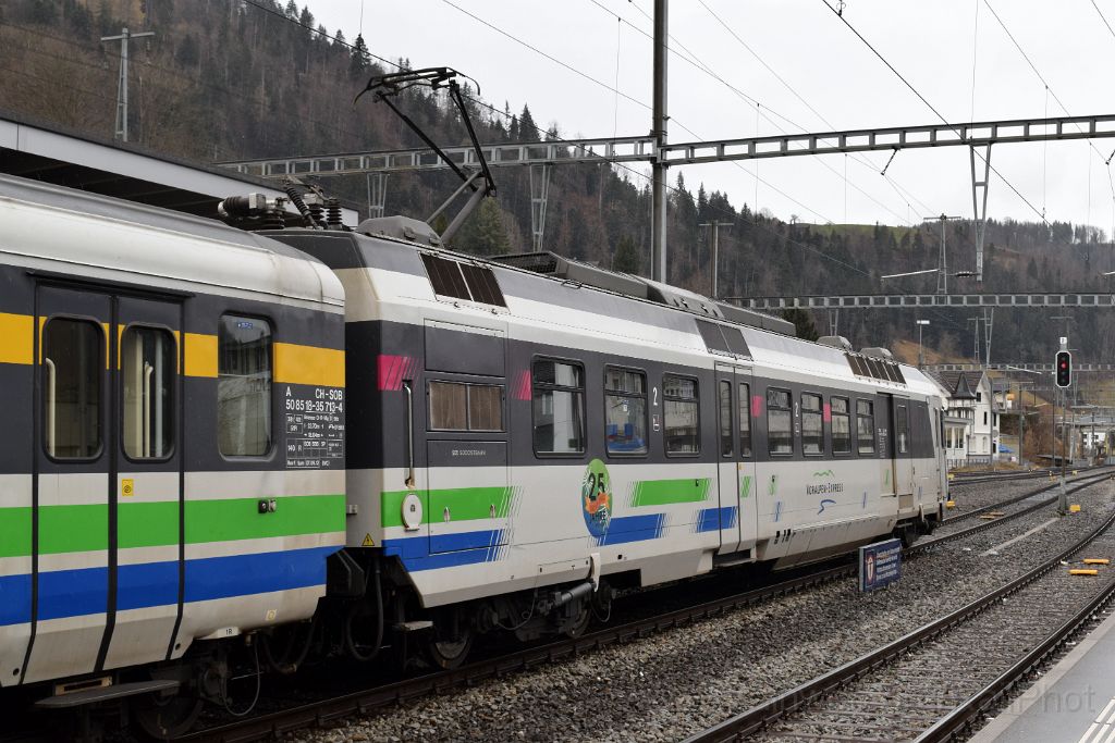 4871-0011-130318.jpg - SOB RBDe 561.174-4 / Wattwil 13.3.2018