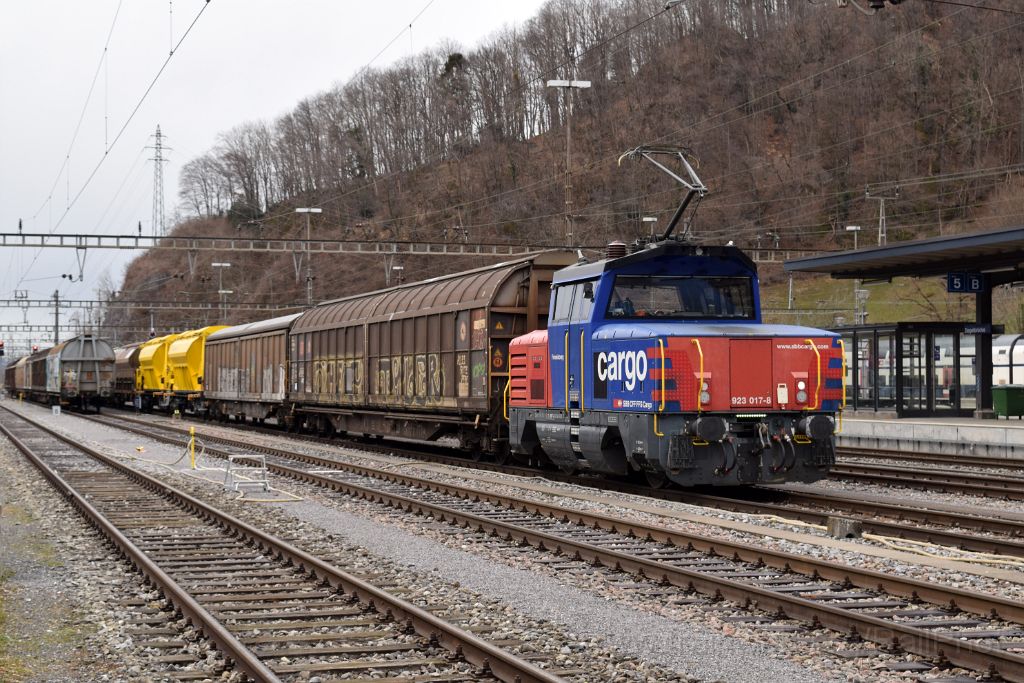 4872-0020-130318.jpg - SBB-CFF Eem 923.017-8 "Frienisberg" / Ziegelbrücke 13.3.2018