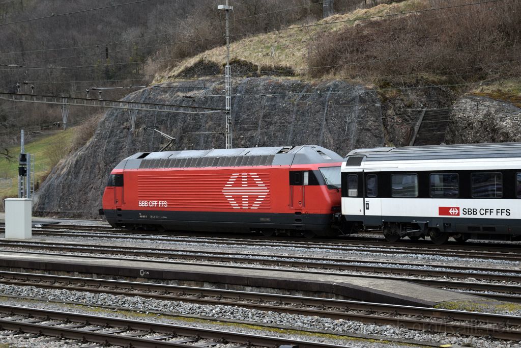 4875-0033-130318.jpg - SBB-CFF Re 460.067-2 "Hohle Gasse" / Ziegelbrücke 13.3.2018