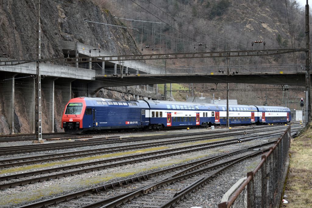 4877-0028-130318.jpg - SBB-CFF Re 450.022-9 "Richterswil" / Ziegelbrücke 13.3.2018