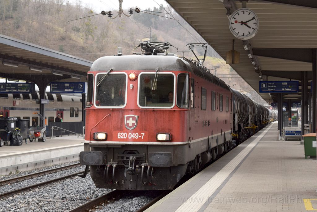 4878-0029-130318.jpg - SBB-CFF Re 6/6 11648 (Re 620.049-7) "Aigle" / Ziegelbrücke 13.3.2018