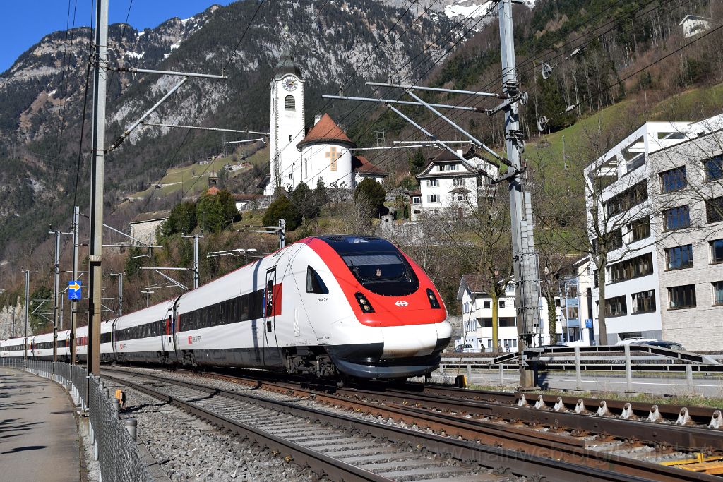 4882-0017-140318.jpg - SBB-CFF ICN RABDe 500.006 "Johanna Spyri" / Flüelen (Seestrasse) 14.3.2018