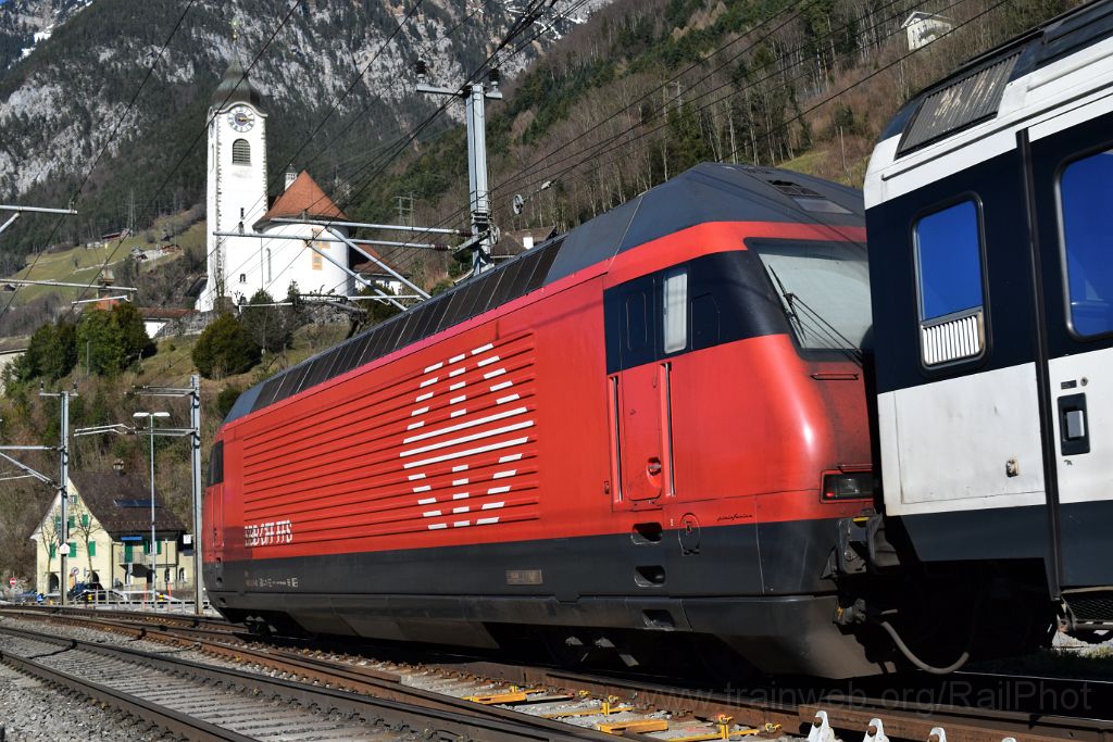 4882-0043-140318.jpg - SBB-CFF Re 460.006-0 "Lavaux" / Flüelen (Seestrasse) 14.3.2018