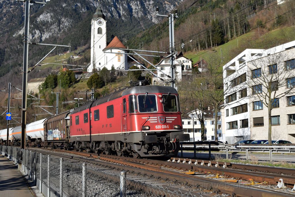 4885-0021-140318.jpg - SBB-CFF Re 6/6 11626 (Re 620.026-5) "Zollikofen" / Flüelen (Seestrasse) 14.3.2018