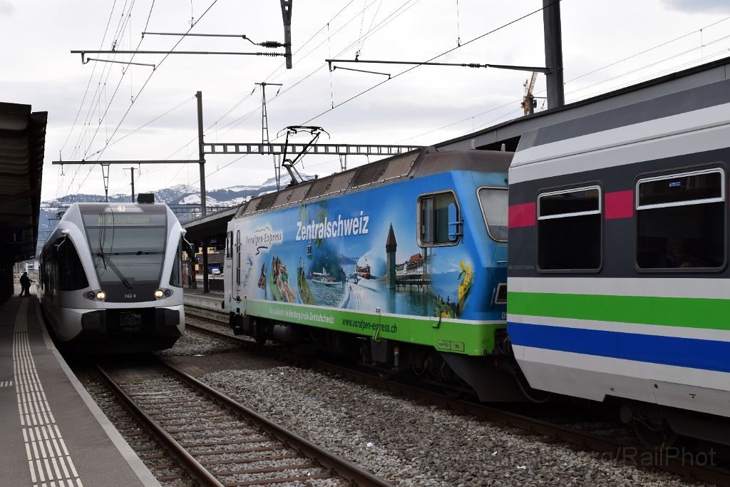 4889-0036-090418.jpg - Thurbo RABe 526.762-0 + SOB Re 456.091-8 "Romanshorn" / Wattwil 9.4.2018