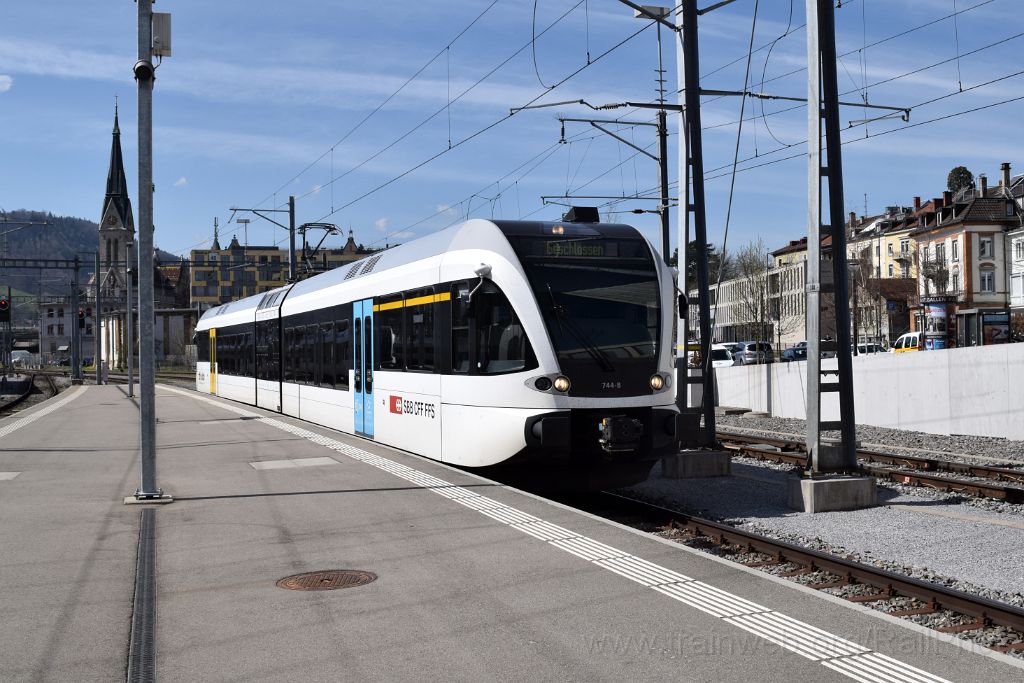 4890-0019-100418.jpg - Thurbo RABe 526.744-8 / St.Gallen HB 10.4.2018