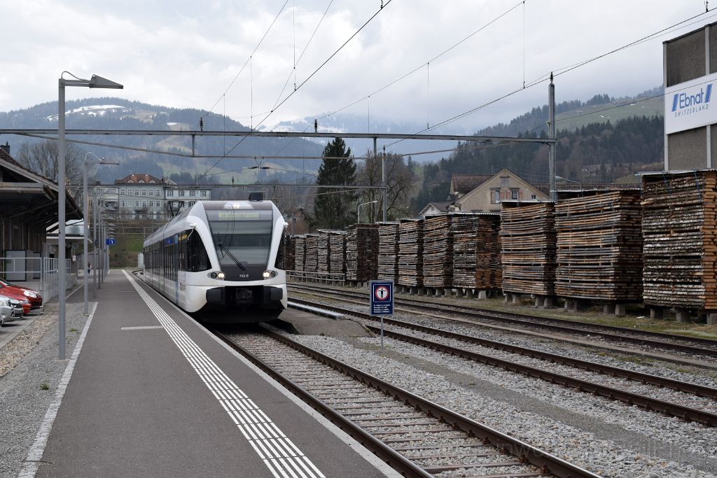 4890-0028-100418.jpg - Thurbo RABe 526.763-8 / Ebnat-Kappel 10.4.2018