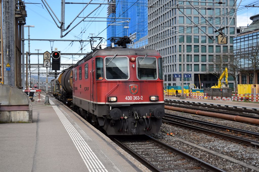 4893-0047-120418.jpg - SBB-CFF Re 4/4"' 11363 (Re 430.363-2) / Zürich-Altstetten 12.4.2018