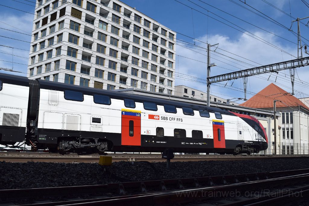 4895-0042-120418.jpg - SBB-CFF RABe 502.207 / Lenzburg 12.4.2018