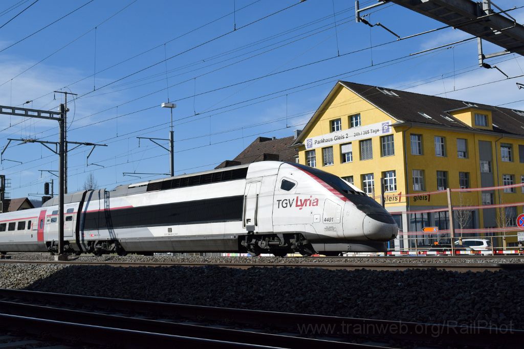 4898-0048-120418.jpg - SNCF TGV 384.001 / Lenzburg 12.4.2018