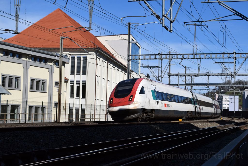 4904-0046-120418.jpg - SBB-CFF ICN RABDe 500.041 "William Barbey" / Lenzburg 12.4.2018
