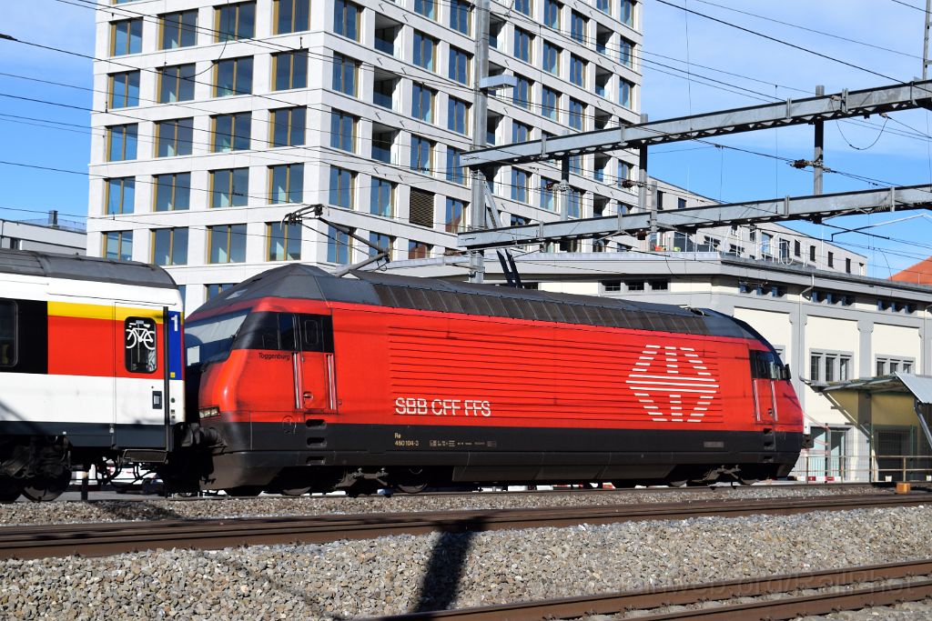 4911-0013-120418.jpg - SBB-CFF Re 460.104-3 "Toggenburg" / Lenzburg 12.4.2018