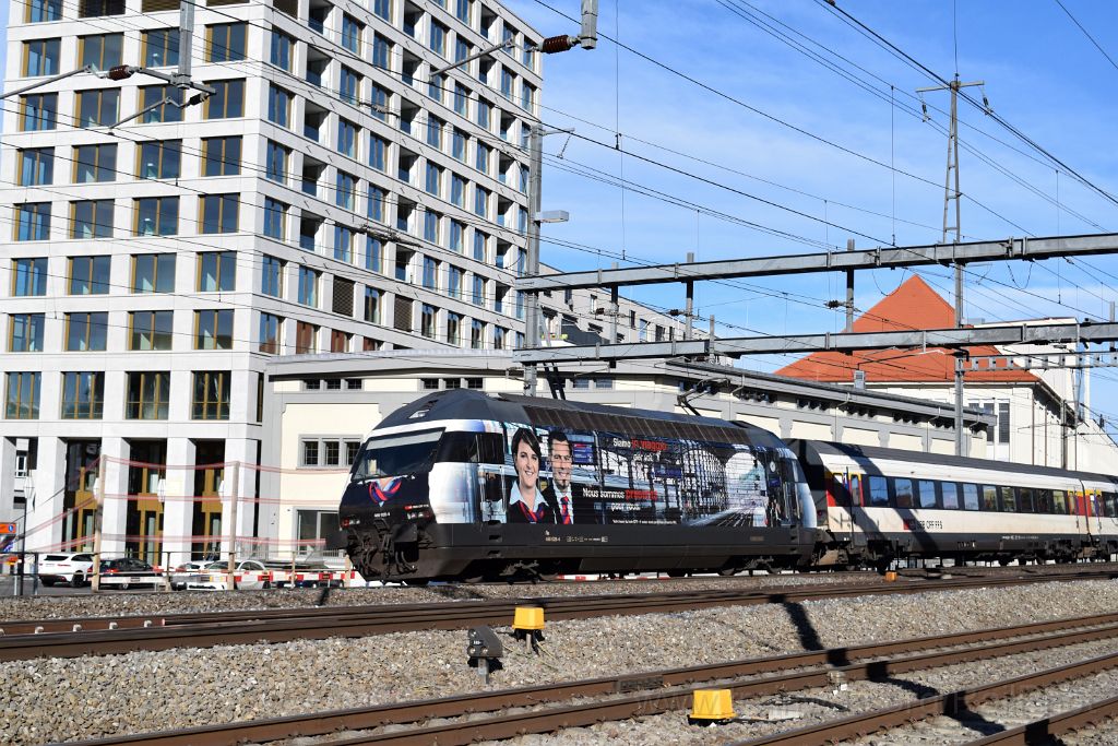 4913-0018-120418.jpg - SBB-CFF Re 460.028-4 "Seetal" / Lenzburg 12.4.2018