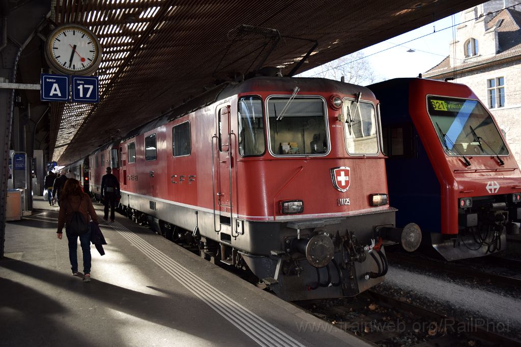 4914-0043-120418.jpg - SBB-CFF Re 4/4" 11149 (Re 420.149-7) + Re 4/4" 11125 (Re 420.125-7) / Zürich HB 12.4.2018