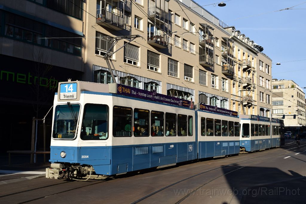 4914-0048-120418.jpg - VBZ Be 4/6" 2054 + Be 4/6' 2006 "Fluntern" / Stauffacher 12.4.2018