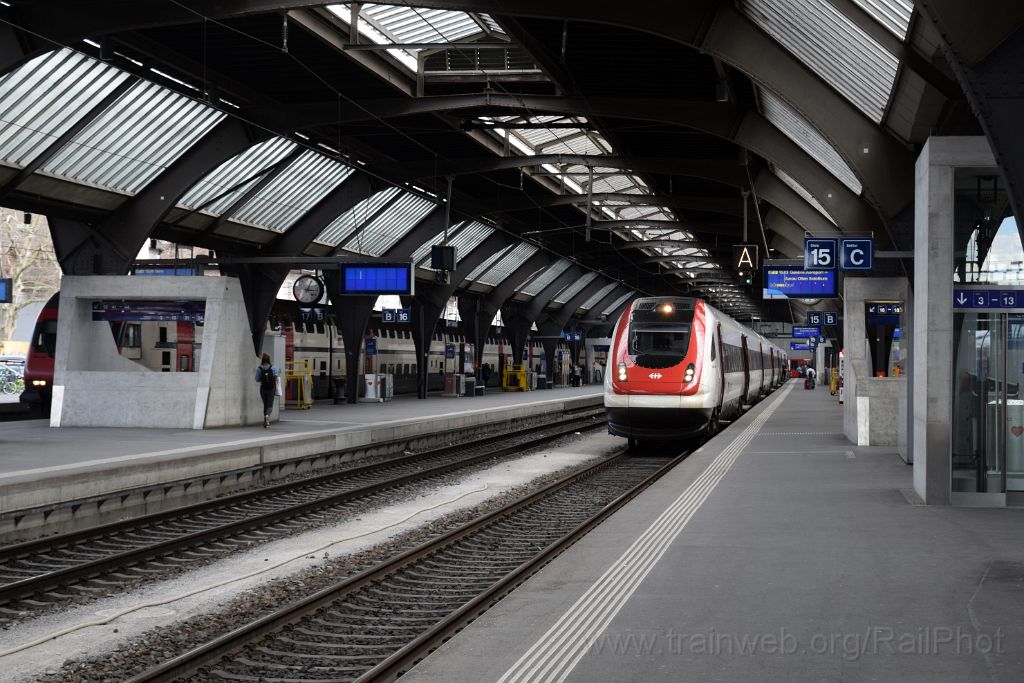 4918-0029-130418.jpg - SBB-CFF ICN RABDe 500.033 "Gallus Jakob Baumgartner" / Zürich HB 13.4.2018