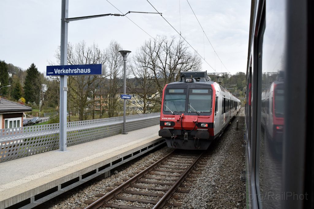 4922-0038-150418.jpg - SBB-CFF RBDe 560.302-2 / Luzern-Verkehrshaus 15.4.2018