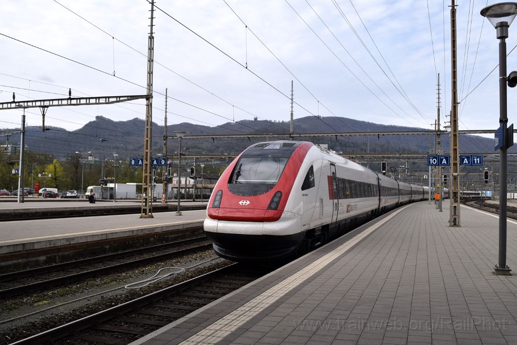 4924-0035-150418.jpg - SBB-CFF ICN RABDe 500.004 "Mani Matter" / Olten 15.4.2018