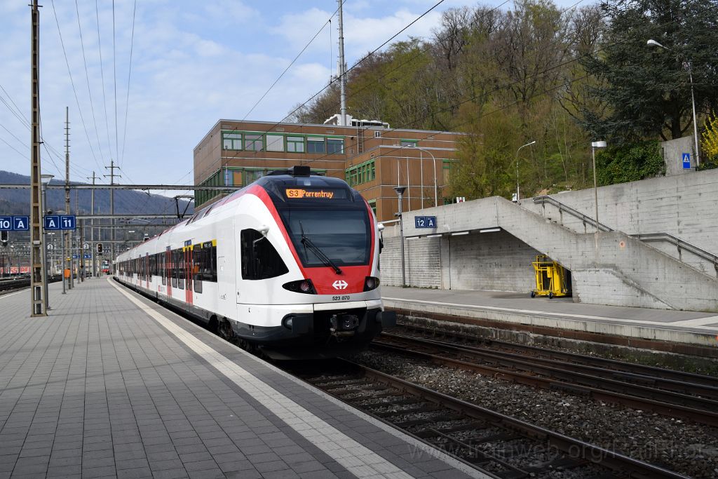 4925-0042-150418.jpg - SBB-CFF RABe 523.070 / Olten 15.4.2018