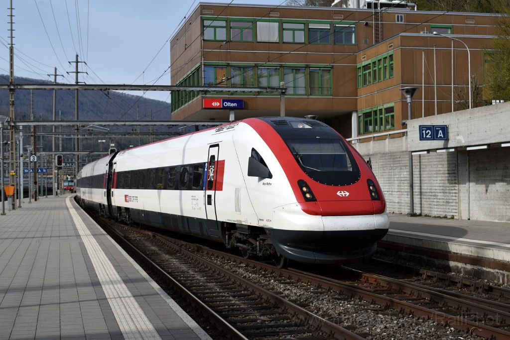 4927-0022-150418.jpg - SBB-CFF ICN RABDe 500.004 "Mani Matter" / Olten 15.4.2018