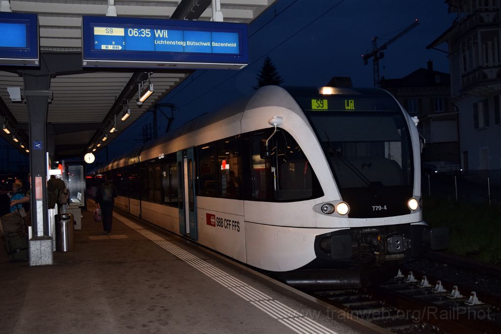 4930-0048-160418.jpg - Thurbo RABe 526.779-4 / Wattwil 16.4.2018