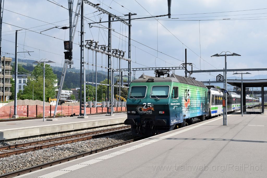 4942-0046-180518.jpg - SOB Re 446.016-8 "25 Jahre Voralpen-Express" / Wattwil 18.5.2018
