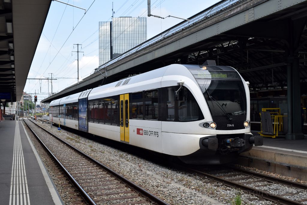 4998-0031-080618.jpg - Thurbo RABe 526.774-5 / St.Gallen HB 8.6.2018