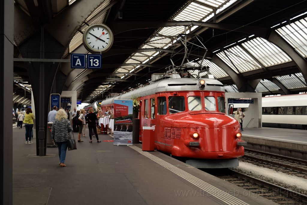 4999-0046-120618.jpg - SBB-CFF RAe 4/8 1021 / Zürich HB 12.6.2018
